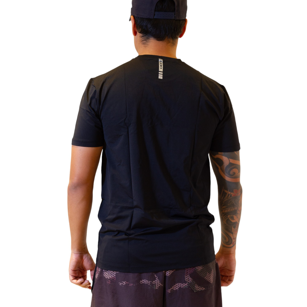 Camiseta Lion Brand Masculina em Dry Fit Estampa Branca